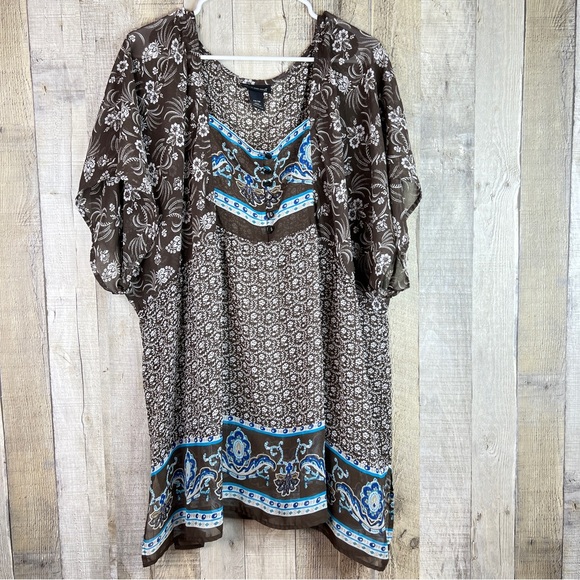 Lane Bryant 26/28 Sheer Floral Top/Coverup Short Cap Sleeves 1/3 Front B… - Picture 2 of 11